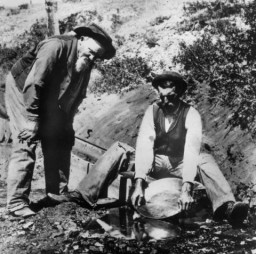 gold panning in montana